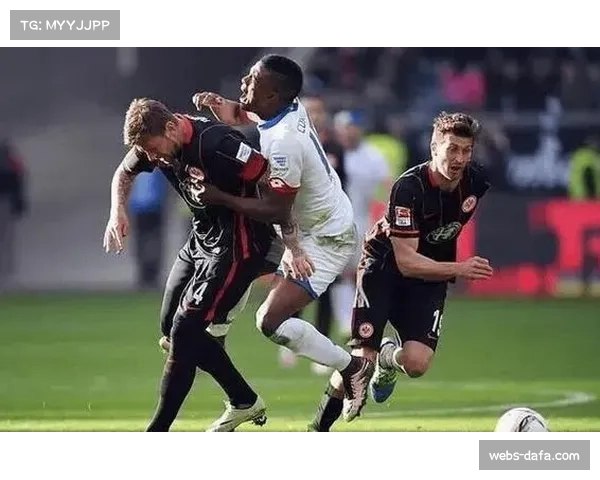 霍芬海姆反击效率克制莱比锡 高位防线身后空当被利用 霍芬海姆反击效率克制莱比锡 高位防线身后空当被利用